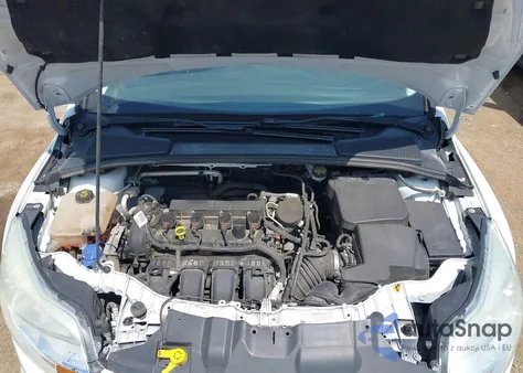 2014 Ford Focus Se z USA, uszkodzony, nr VIN 1FADP3F28EL404778